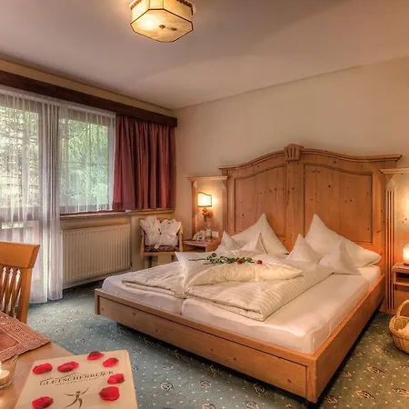 Gletscherblick Sankt Leonhard im Pitztal