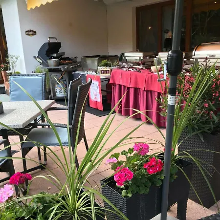 Gletscherblick Otel Sankt Leonhard im Pitztal